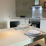 Apartment Sports Tower 30-2 *